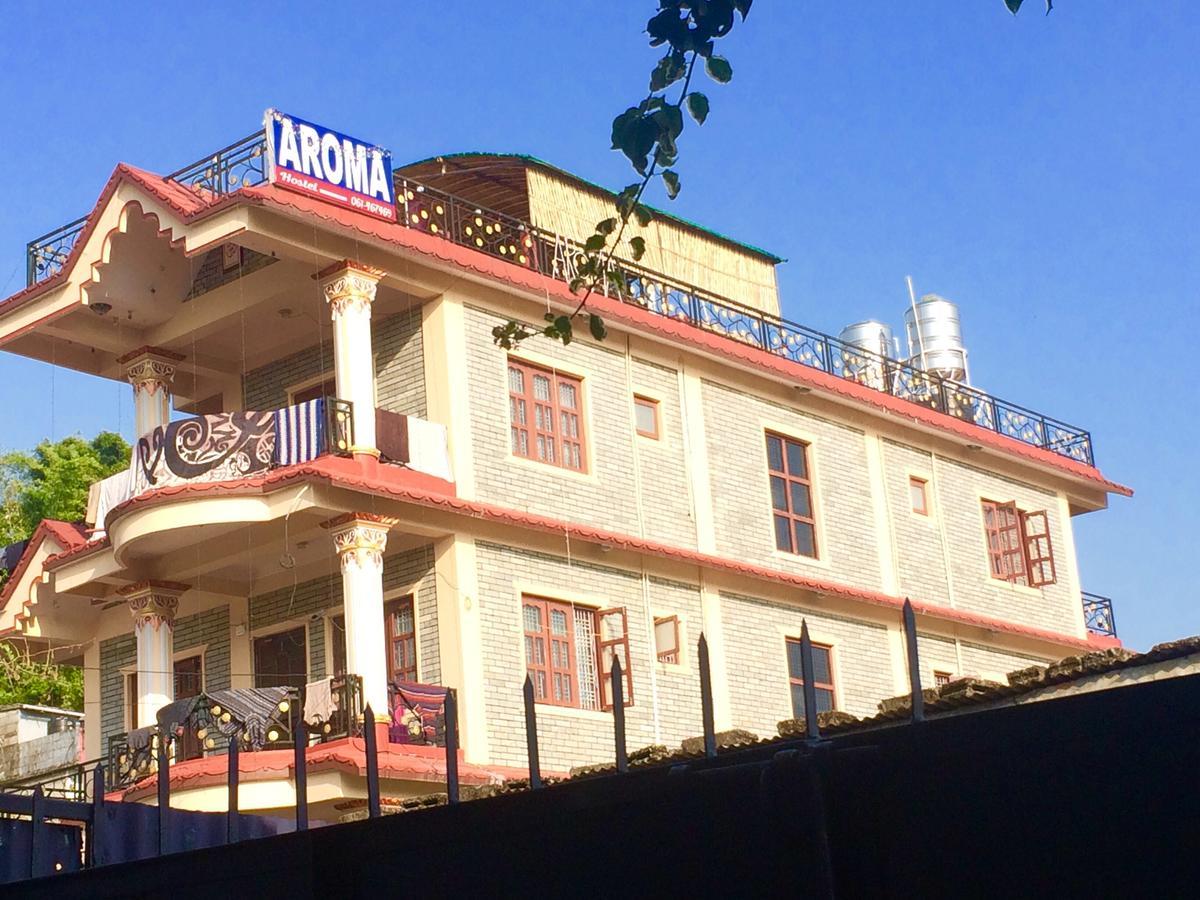 Aroma Tourist Hostel Pokhara Kültér fotó